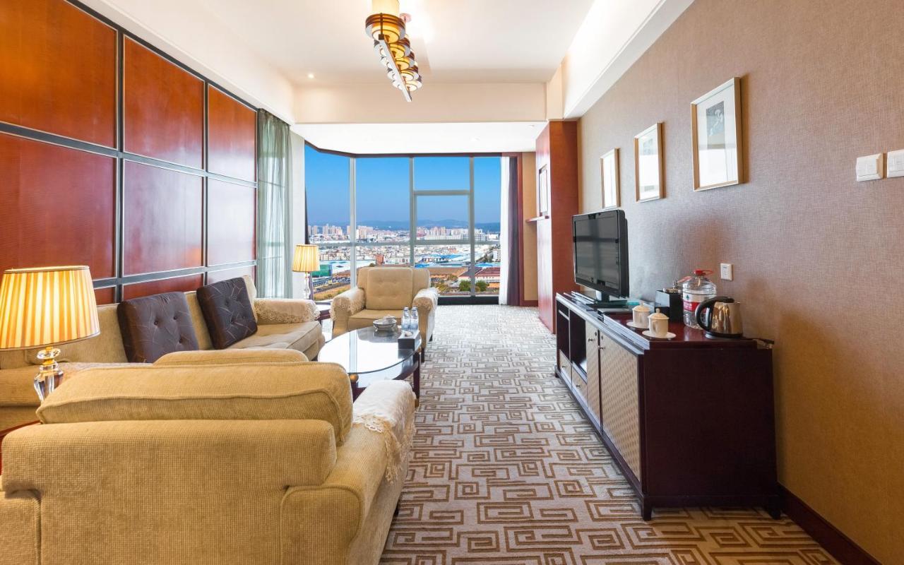 Empark Grand Hotel Куньмін Екстер'єр фото