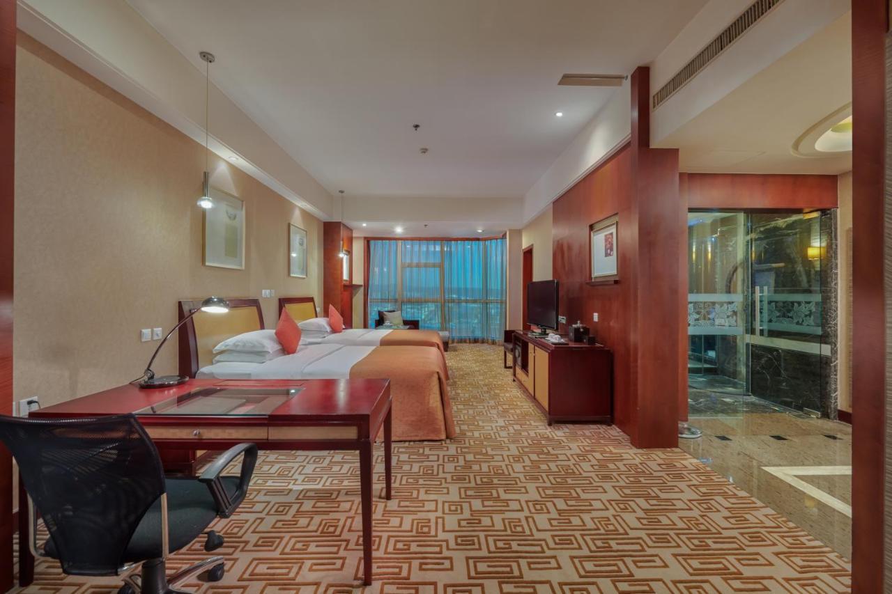 Empark Grand Hotel Куньмін Екстер'єр фото
