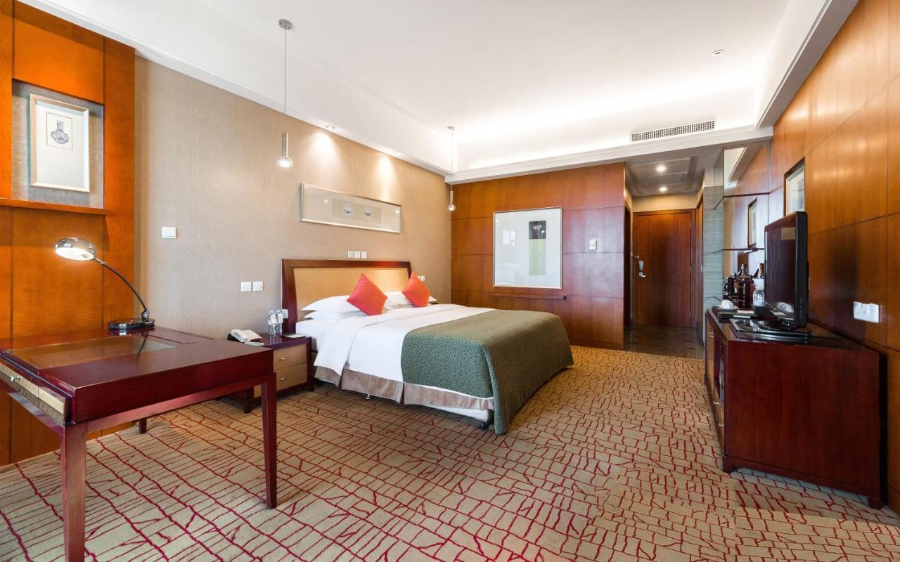 Empark Grand Hotel Куньмін Екстер'єр фото