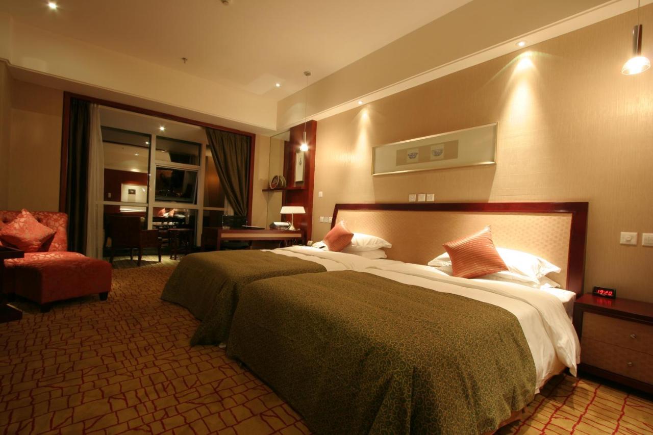 Empark Grand Hotel Куньмін Екстер'єр фото
